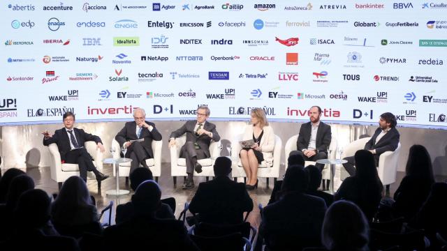 Los integrantes de la mesa de movilidad durante el Wake Up Spain 2023.