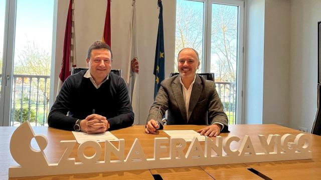 Reunión entre el alcalde de Cuntis y el delegado de Estado de Zona Franca.