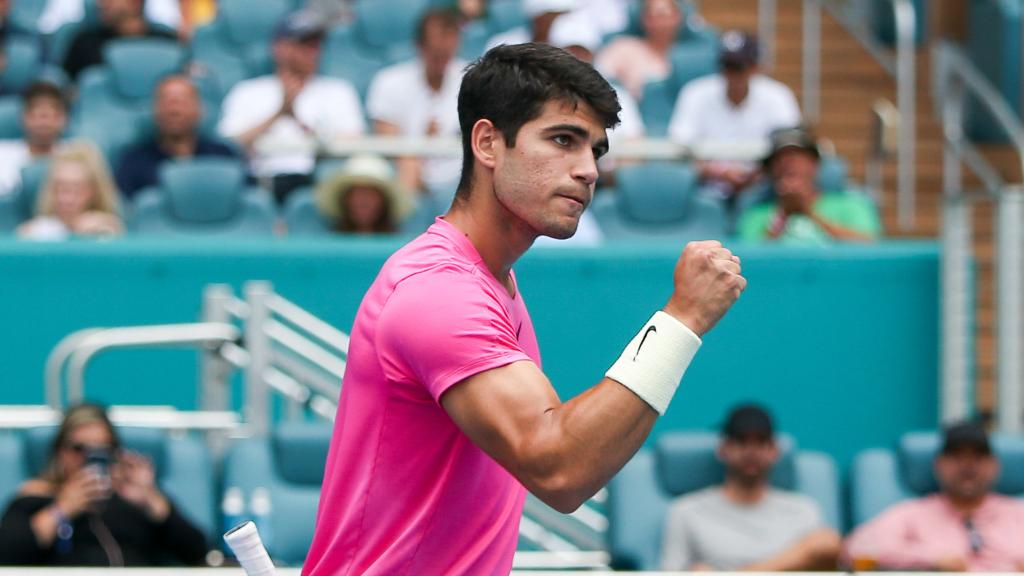 Carlos Alcaraz celebra una victoria en el Miami Open