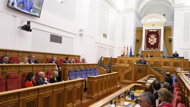 El salón de plenos de las Cortes de Castilla-La Mancha.