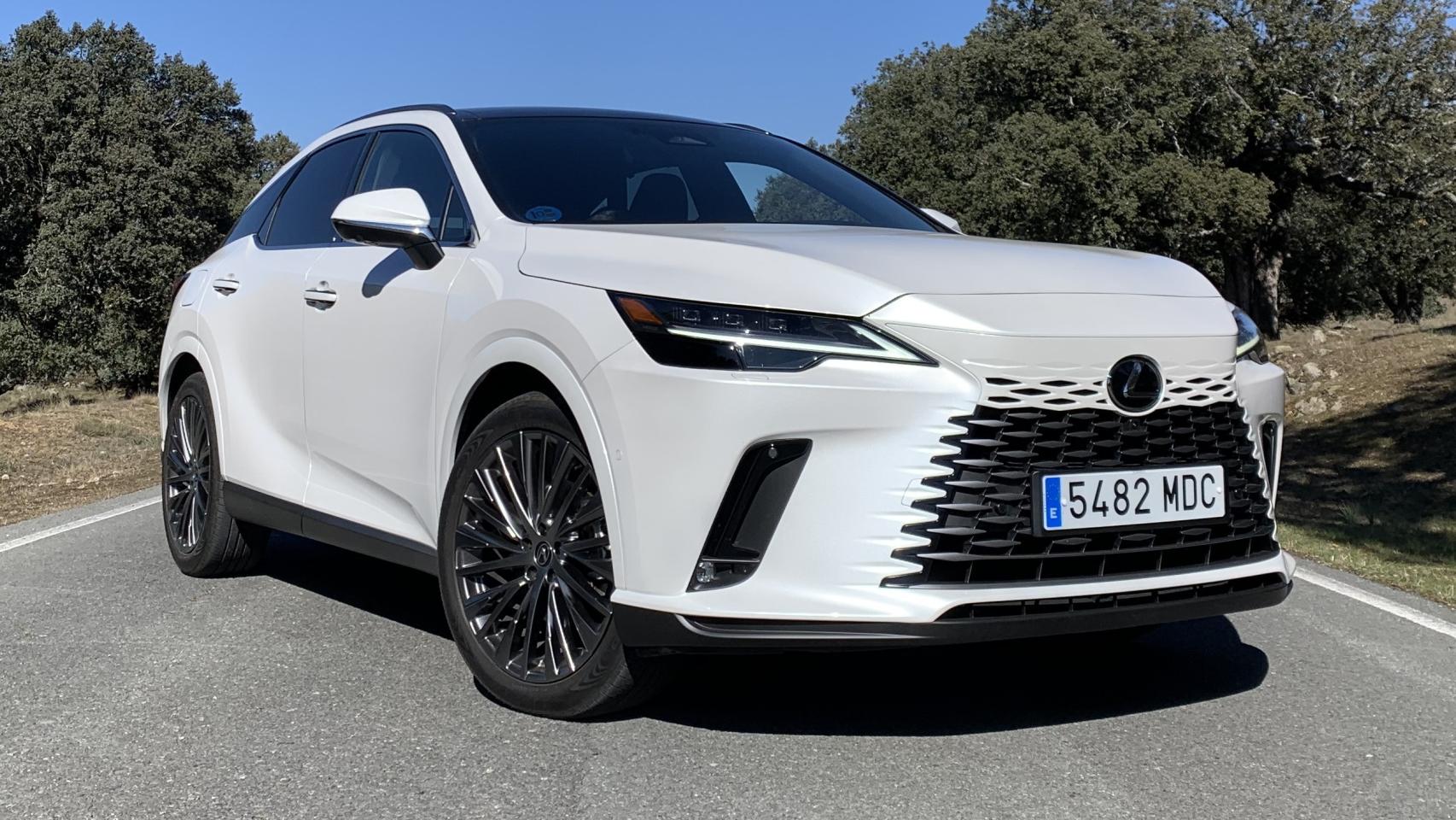 El Lexus RX 450h es el primer híbrido enchufable en la historia del SUV.