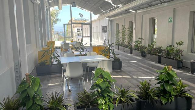 Interior de las naves del Metrosidero en A Coruña.