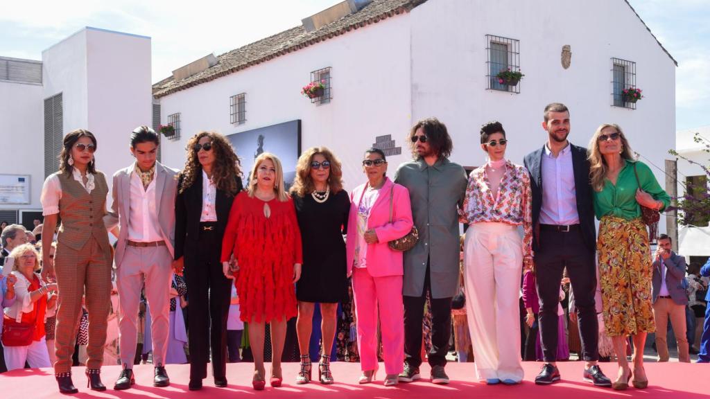Algunos de los asistentes a la apertura del Museo Lola Flores.