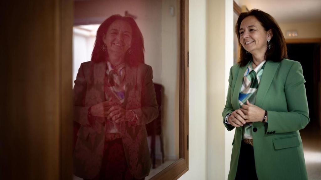 El reflejo de Paloma Saborido.