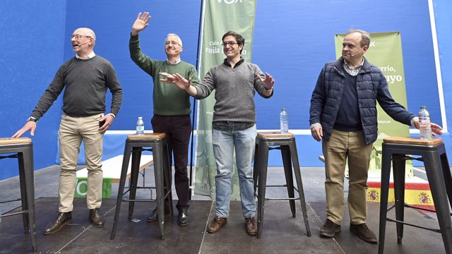 Vox celebra el acto ‘Cuida Burgos’ con la asistencia del cofundador de Vox, José Antonio Ortega Lara, el diputado de la formación en el Congreso, José María Figaredo, el procurador en las Cortes de Castilla y León por Burgos, Iñaki Sicilia, y el candidato de Vox a la Alcaldía de Burgos, Fernando Martínez-Acitores.