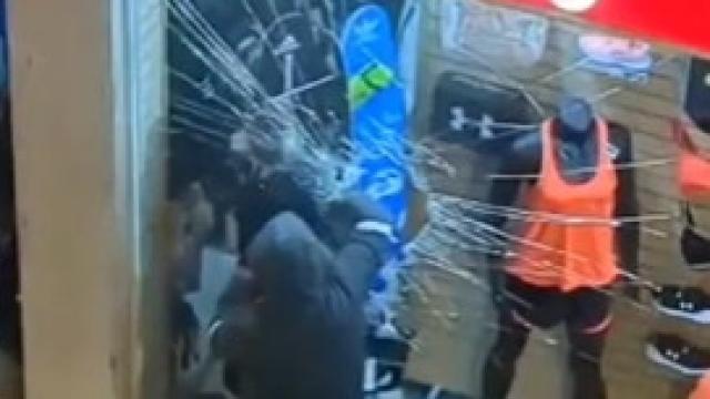 Un momento del vídeo.