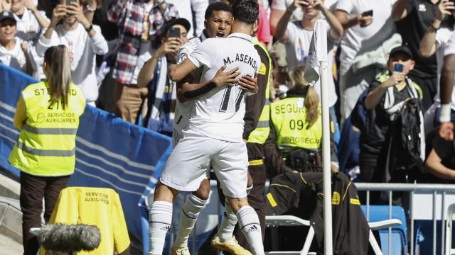 Rodrygo y Asensio celebran un gol con el Real Madrid
