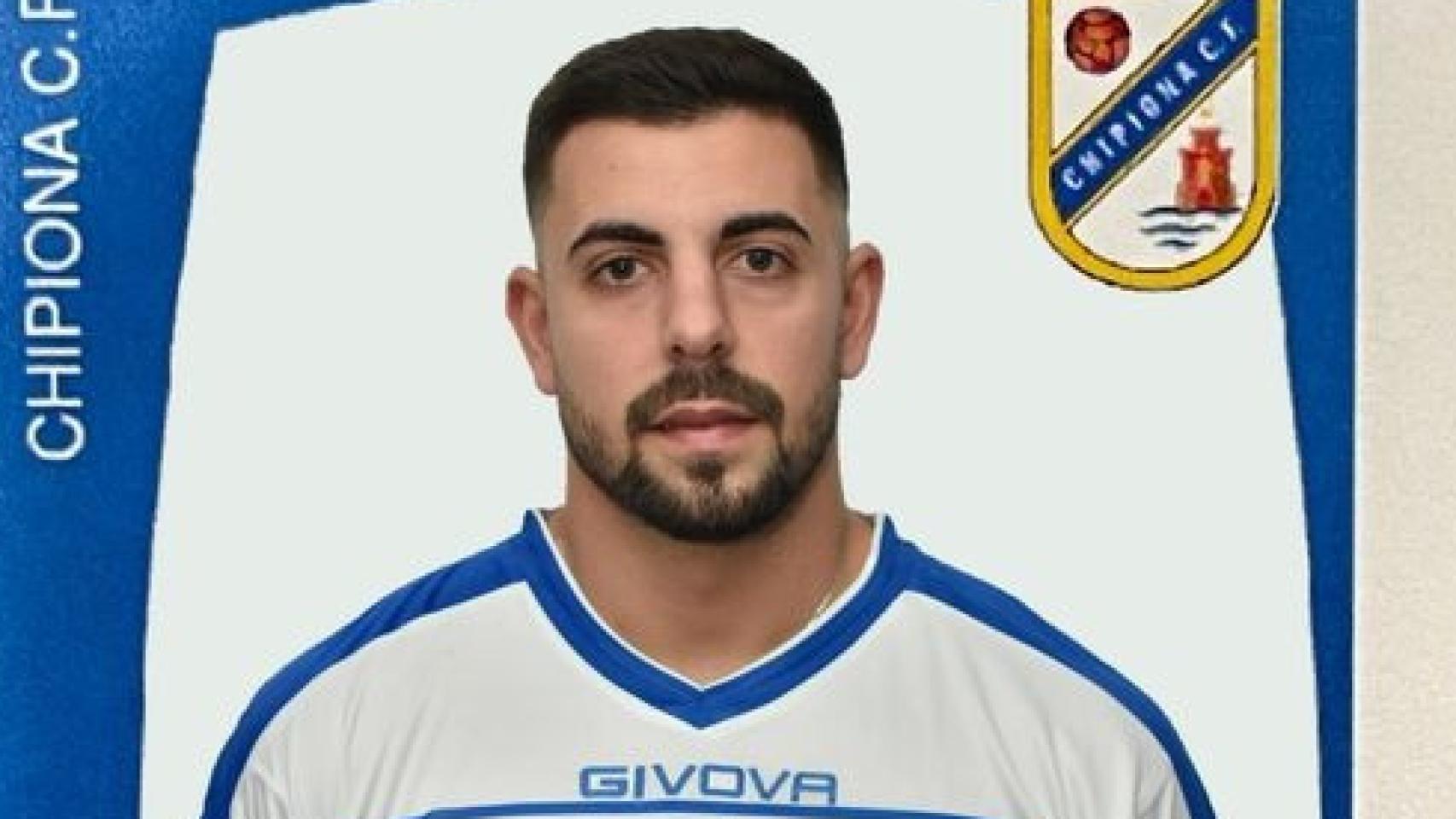 Paco Naval, futbolista de 24 años, asesinado de una puñalada en el tórax por otro joven en Chipiona