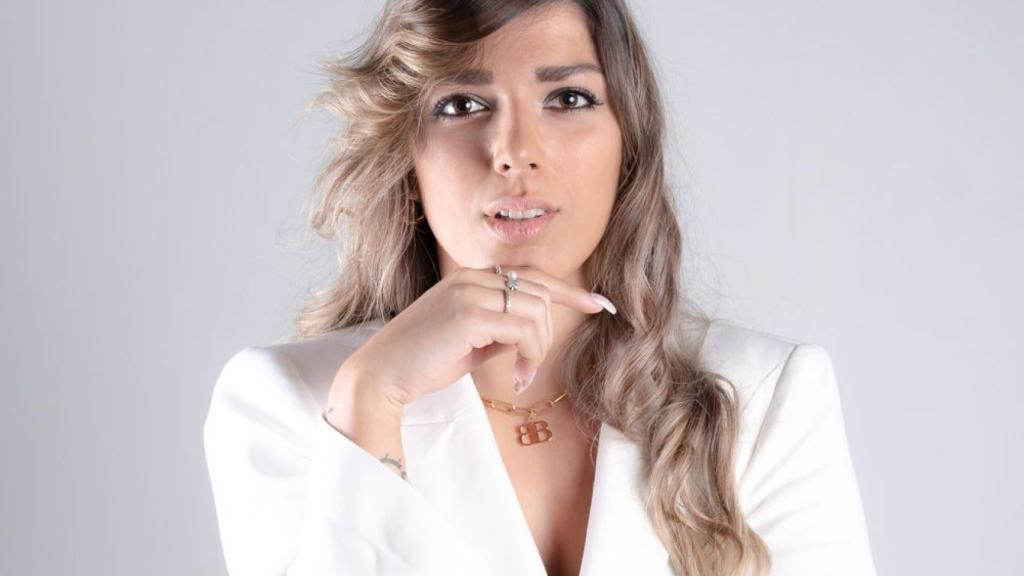 Sofía Huerga, Miss Zamora 2023, en una sesión fotográfica