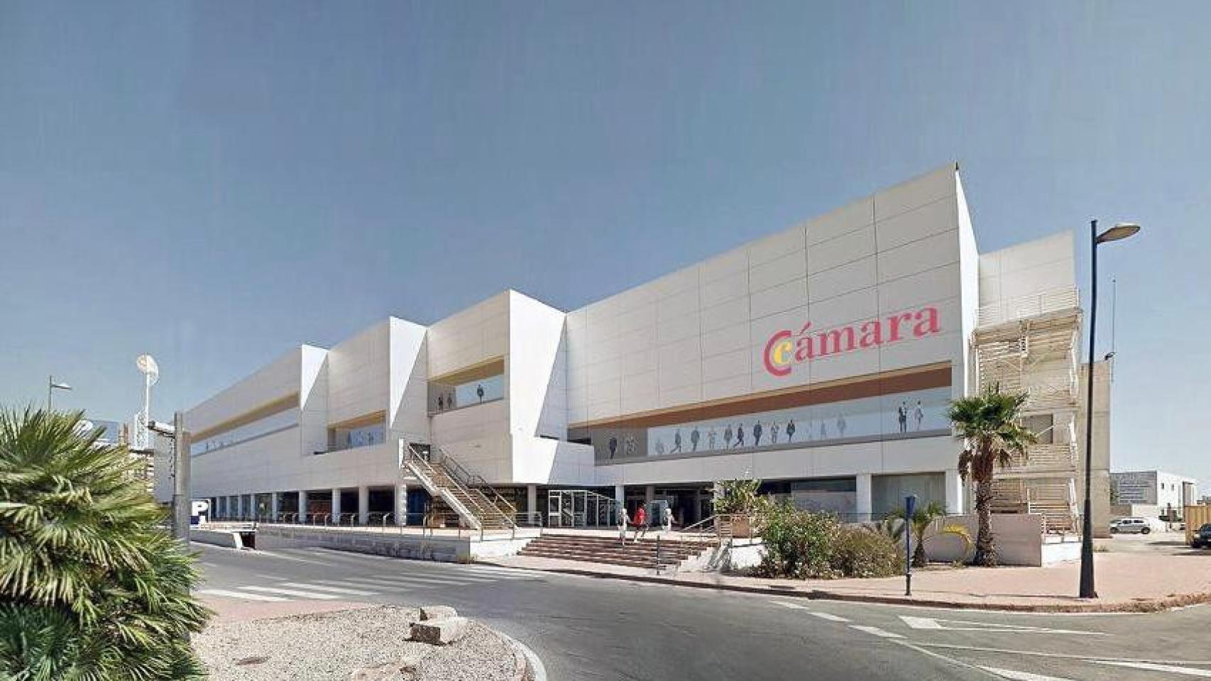 La Cámara de Alicante aprueba el traslado a una nueva sede en Panoramis.