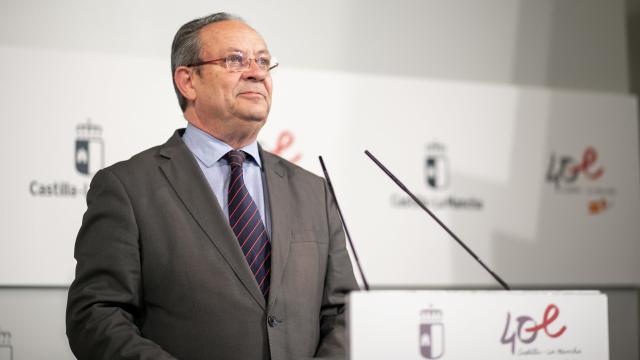 El consejero Juan Alfonso Ruiz Molina, este martes en rueda de prensa