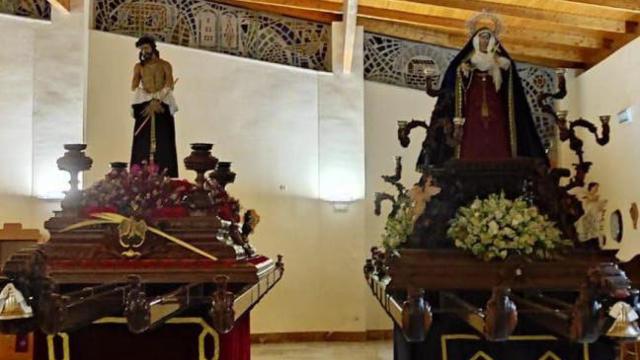 Los tronos de Ecce-Homo y Amor, en Vélez-Málaga.