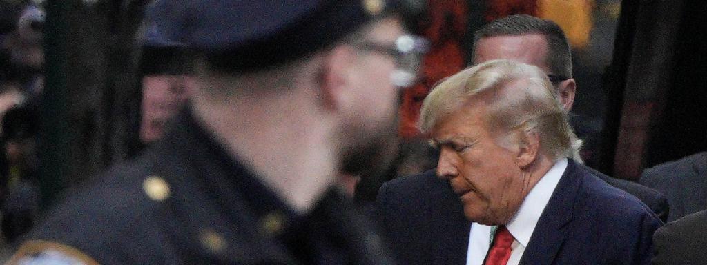 El expresidente Donald Trump, a su llegada a Nueva York este lunes.