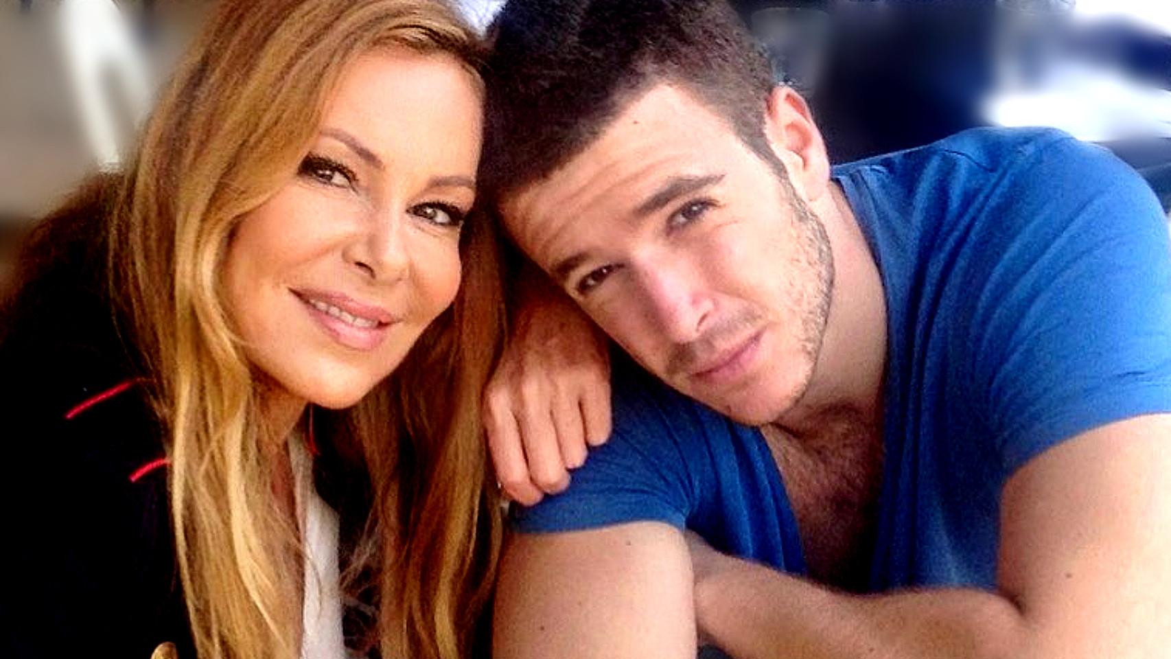 Ana Obregón junto a su hijo, Álex Lequio.