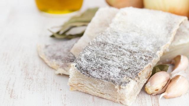 Cómo desalar el bacalao correctamente