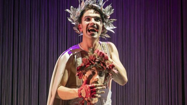 Un momento de 'El público', en versión de Alfonso Zurro. Foto: Luis Castilla