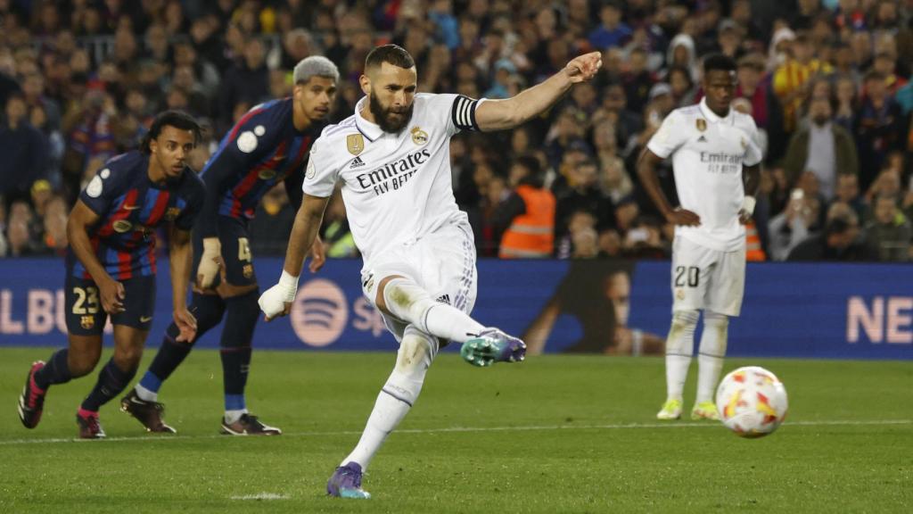 Definición de Benzema desde los once metros frente a Ter Stegen contra el Barça.