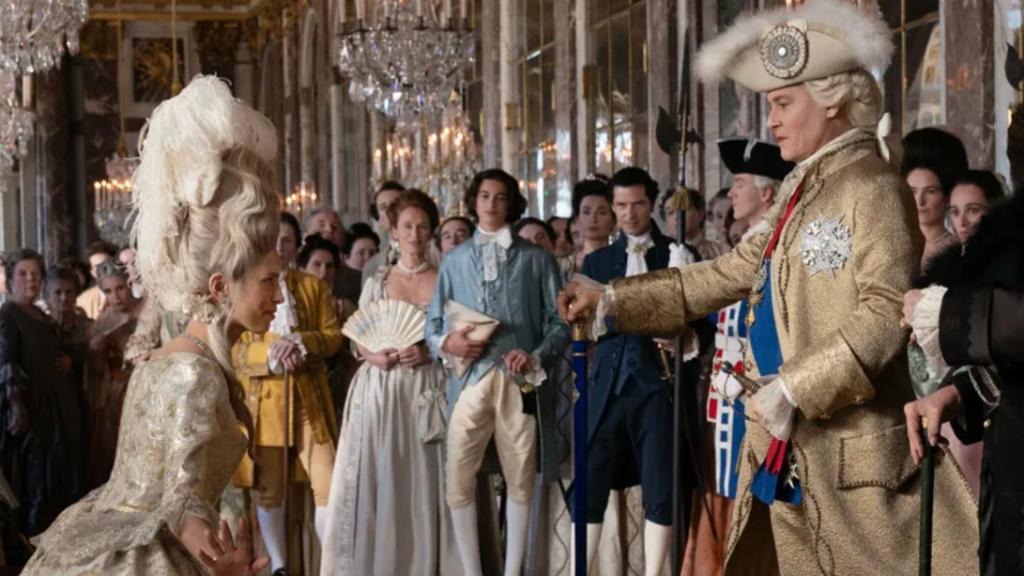 Maïwenn como Jeanne du Barry y Johnny Depp como Luis XV en 'Jeanne du Barry'
