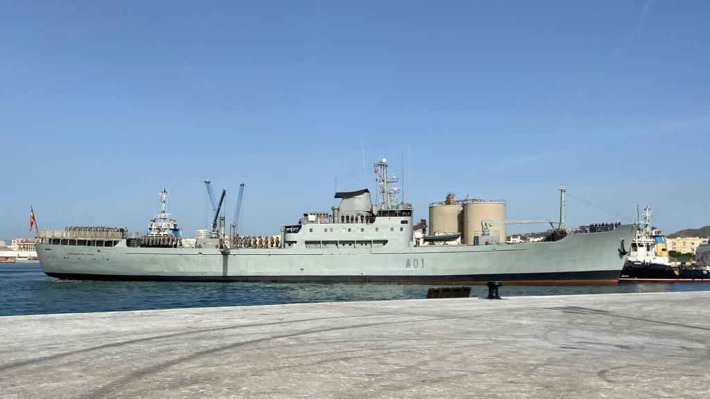 Buque Contramaestre Casado