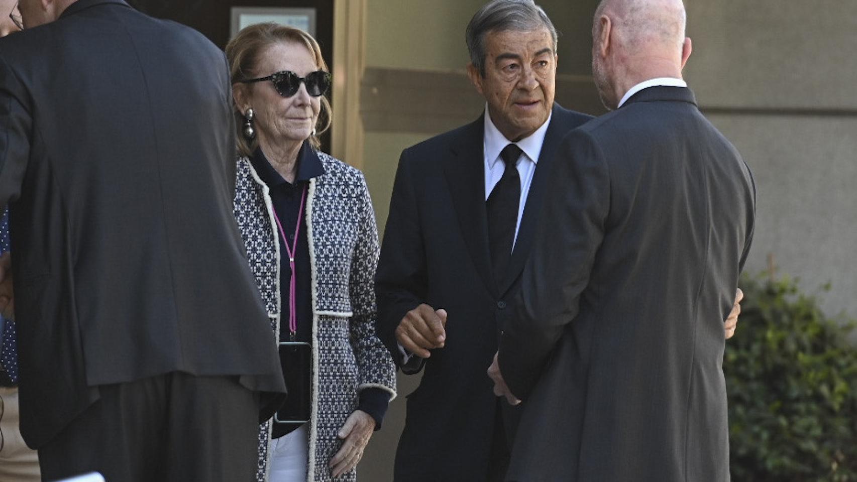 La expresidenta de la Comunidad de Madrid Esperanza Aguirre y el exministro de Fomento Francisco Álvarez Cascos.