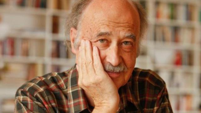 Capitán Swing reedita 'Primeros pasos', uno de los libros míticos del pediatra suizo Remo H. Largo.