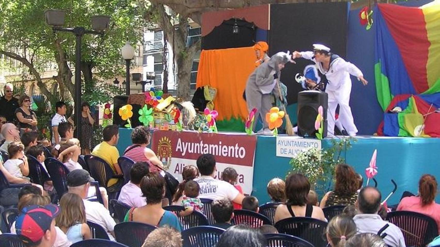 Cultura programa las actividades de Primavera en Parques del 11 al 23 de abril, en la imagen una actuación anterior.