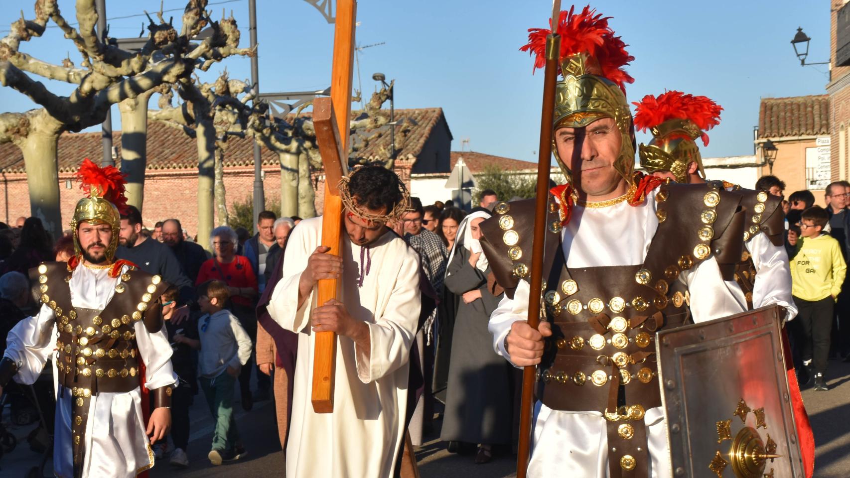 Viacrucis Juvenil de Fresno el Viejo