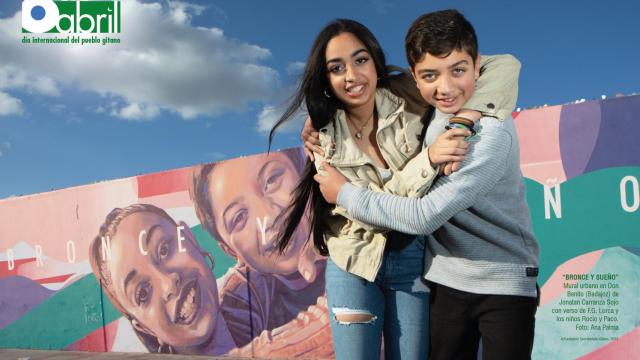 Cartel del 8 de abril de la Fundación Secretariado Gitano.