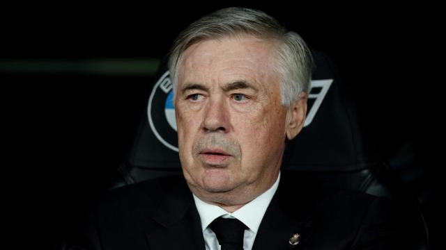 Carlo Ancelotti, en el banquillo del Bernabéu.