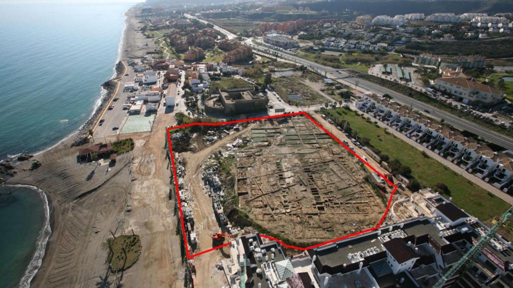 Vista de la parcela que fue subastada en Manilva.