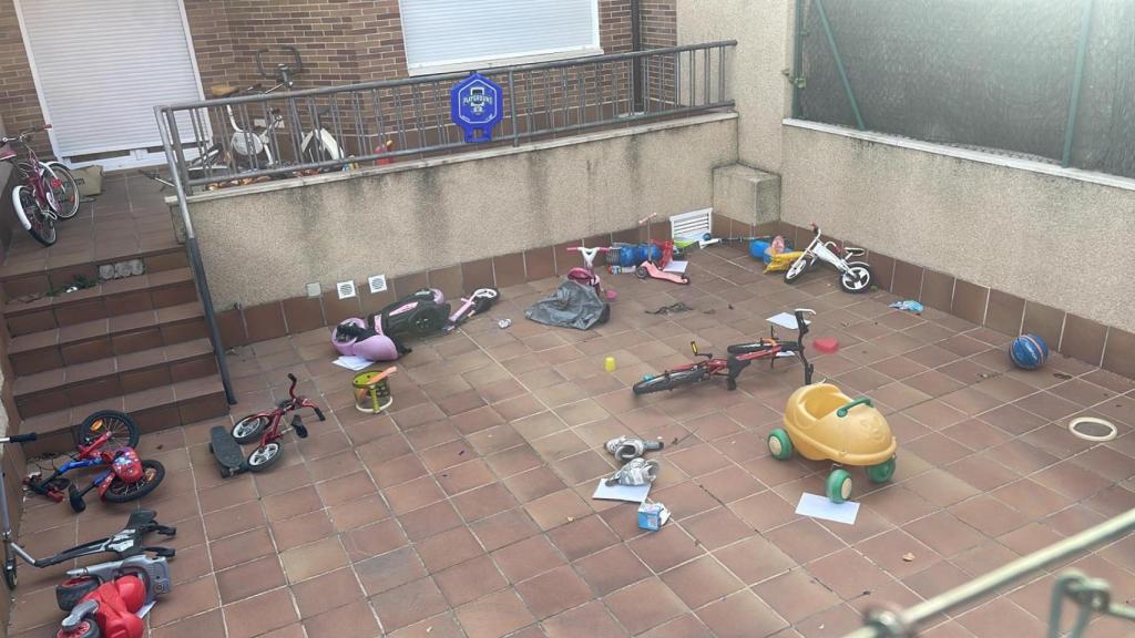 Patio de la vivienda donde residía la pareja junto a sus hijos.