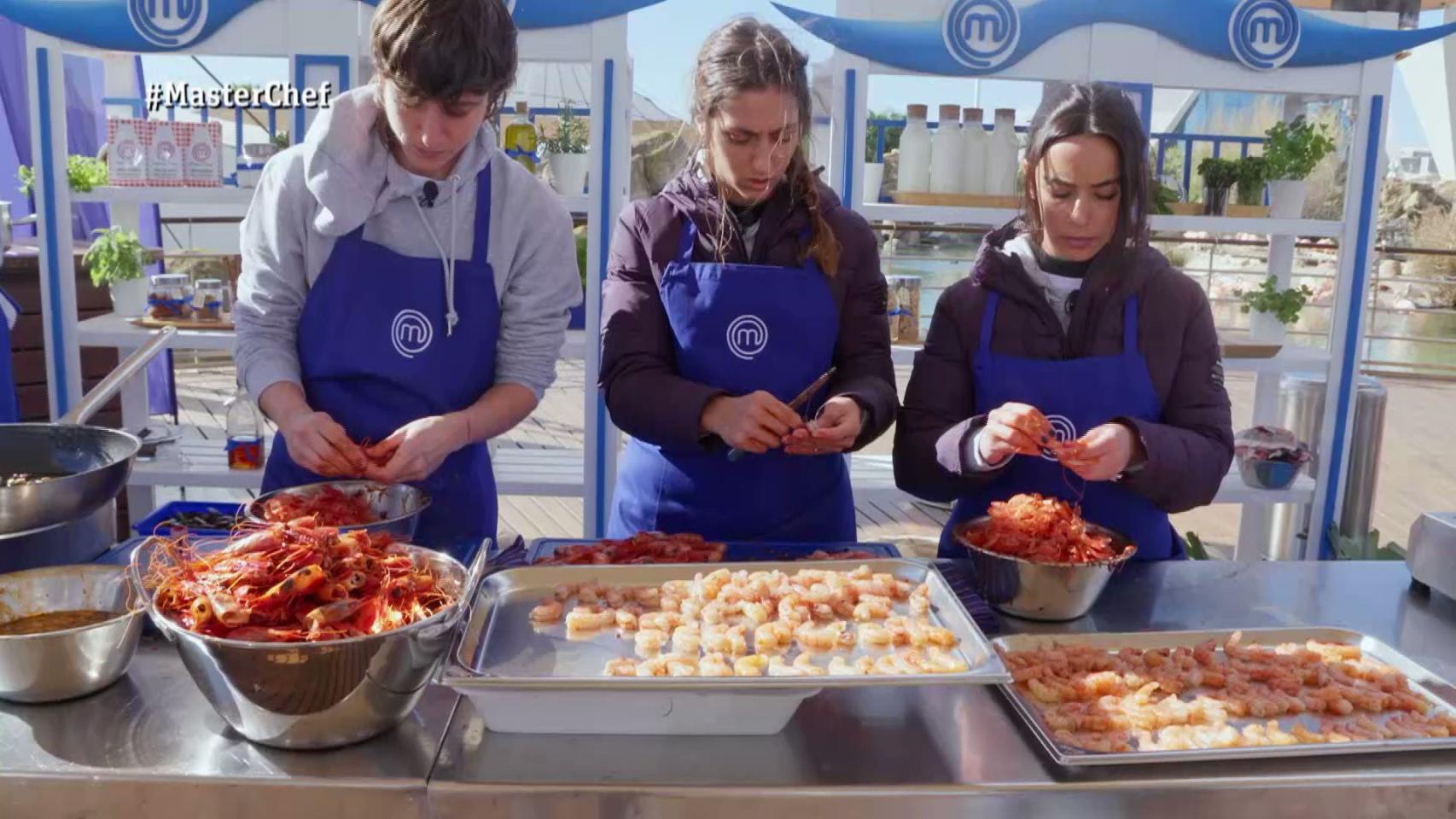 Imagen del cocinado de la prueba de exteriores de este domingo de ‘MasterChef’