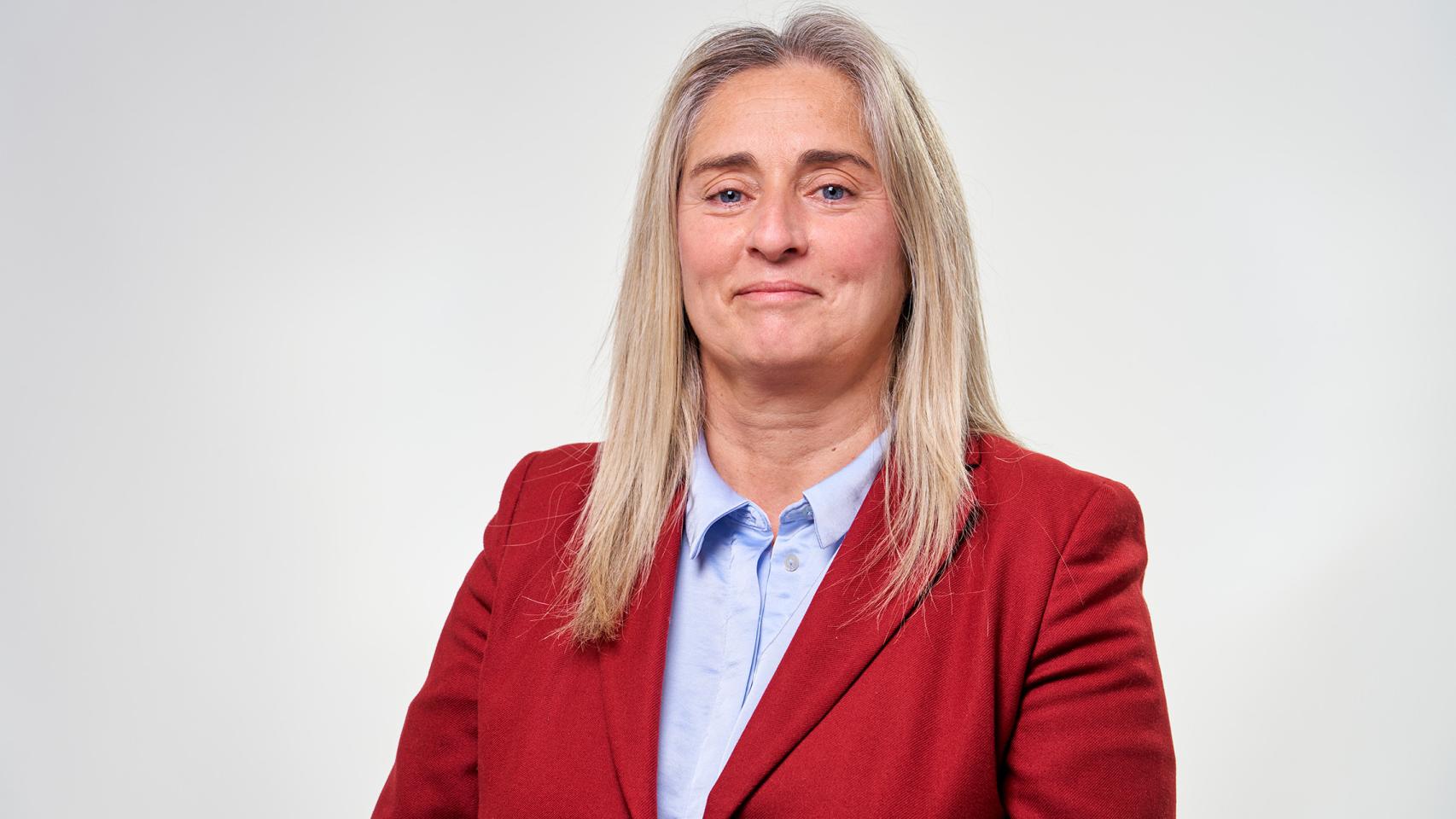 Elena García, candidata del PSOE a la Alcaldía de Alba de Tormes