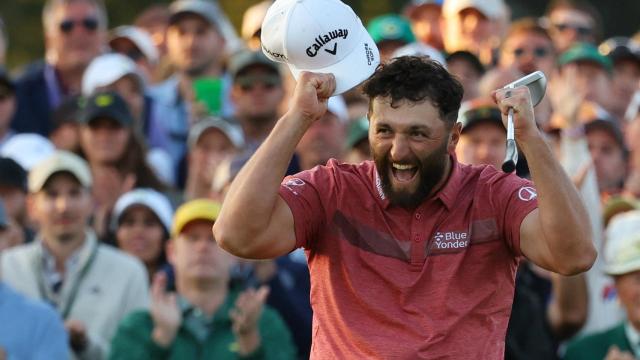 Jon Rahm celebra su victoria en el Masters de Augusta 2023