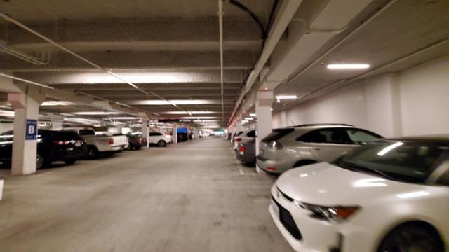 Plazas de garaje.