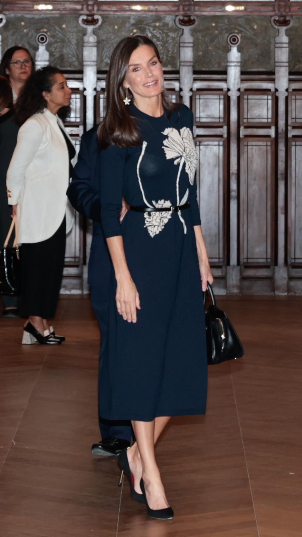 Letizia, con vestido reciclado de Galcon Studio.