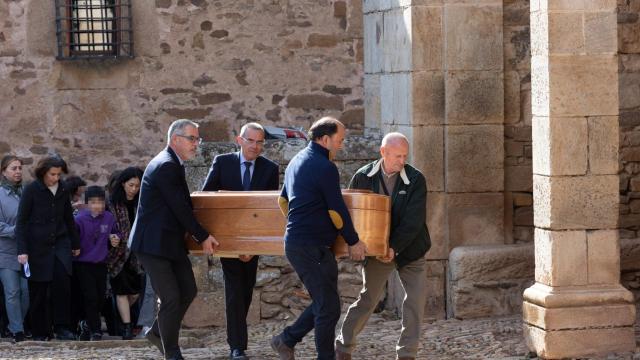 El funeral de Sánchez Dragó
