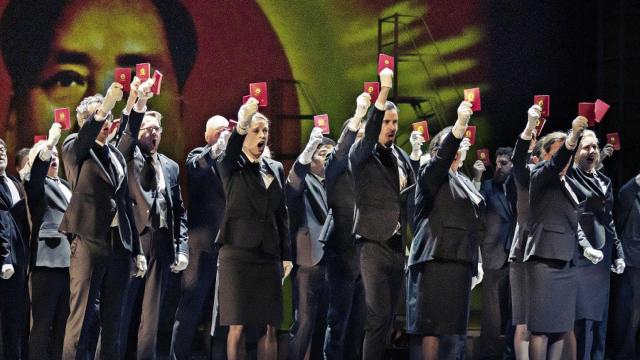 Un impactante momento de 'Nixon en China'. Foto: Camilla Winther