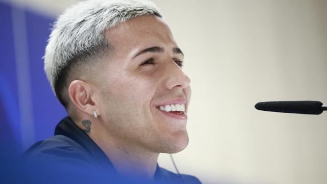 Enzo Fernández, en rueda de prensa de la Champions League con el Chelsea