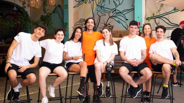 Los concursantes 'Yolo Race' y Jordi Cruz