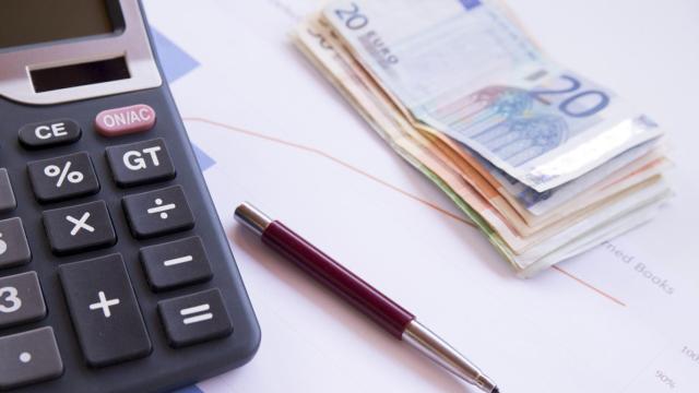 Cómo nos podemos ahorrar hasta 6.000 euros al hacer la declaración de la Renta