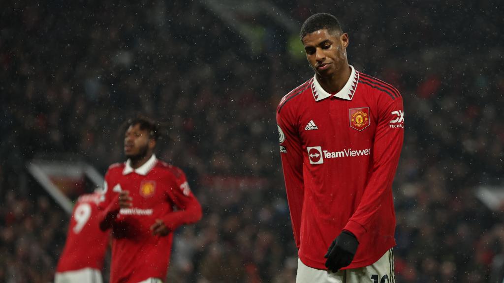 Marcus Rashford se lamenta en uno de los últimos partidos del Manchester United.