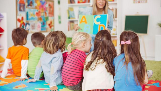 ¿Cómo pedir plaza en una guardería si estas embarazada?