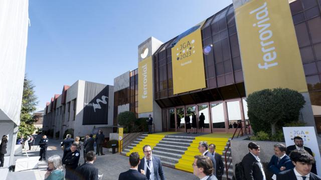 Entrada al auditorio donde se celebró la última Junta General de Accionistas de Ferrovial.