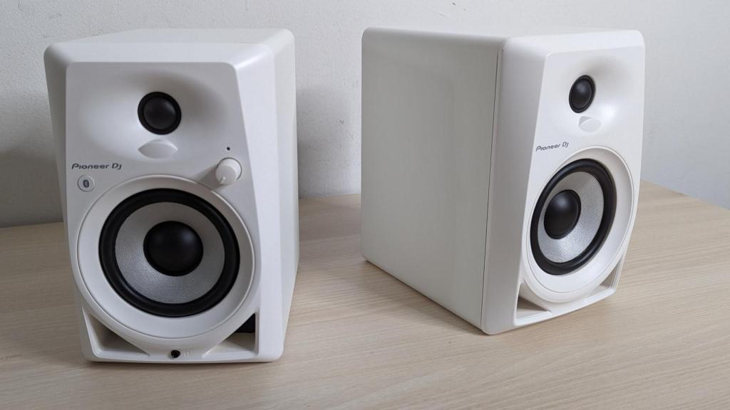 Pioneer DM-40BT-W