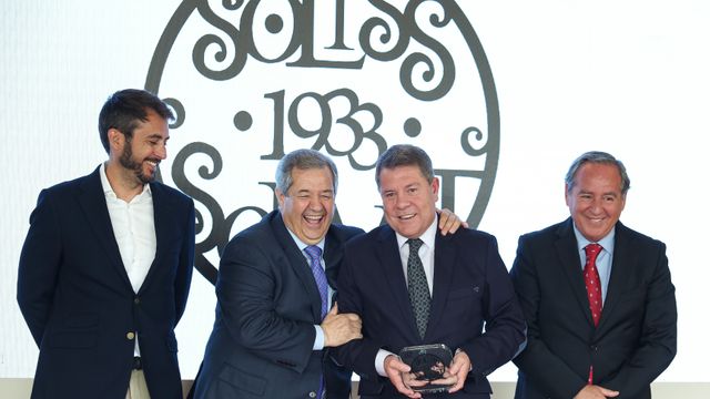 Pedro Barbé, Humberto Carrasco, Emiliano García-Page y Ángel Nicolás, de izquierda a derecha.