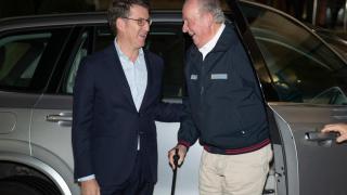 Alberto Núñez Feijóo y Juan Carlos I en Santiago de Compostela en 2019.