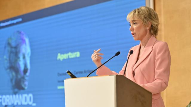 Carme Artigas, secretaria de Estado de Digitalización e Inteligencia Artificial, durante la presentación del informe de DigitalES.