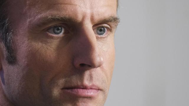 Emmanuel Macron durante una comparecencia