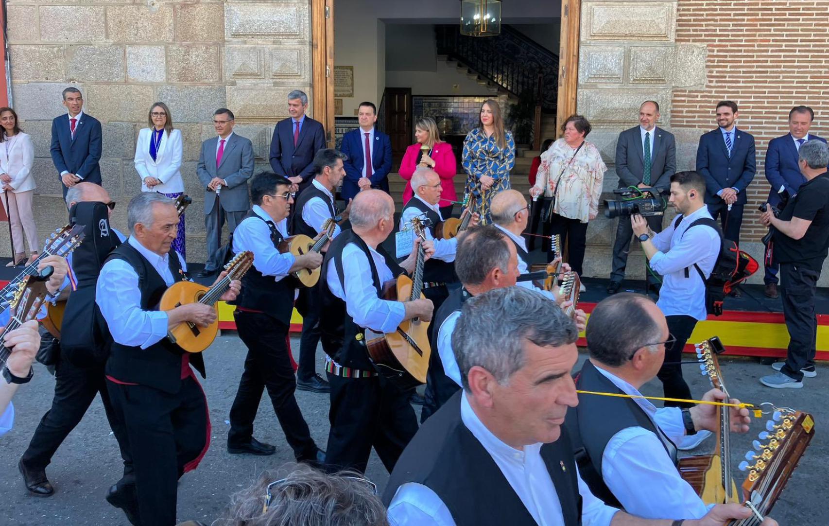 Cortejo de las Mondas 2023. Foto: Twitter @fmartinezarroyo.
